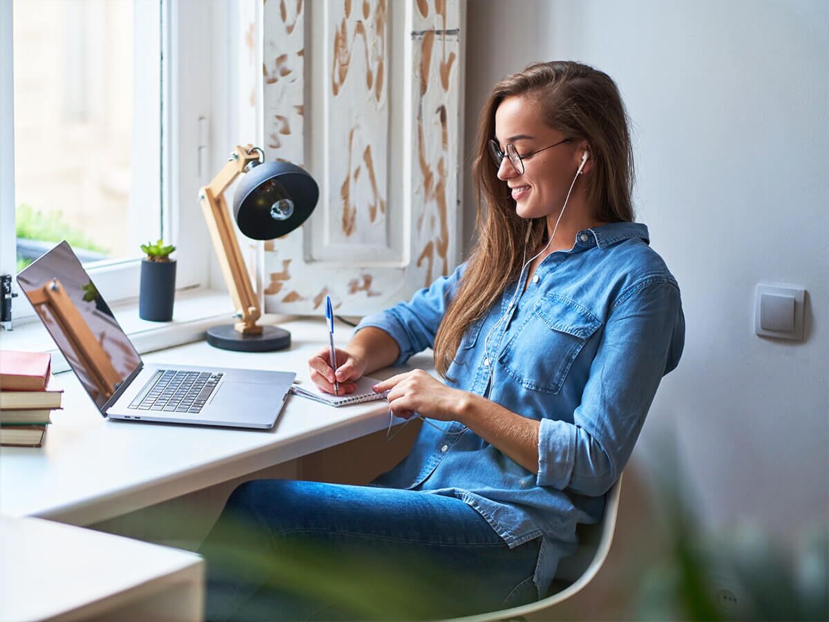 How To Write A Selling Copy Using The AIDA Model